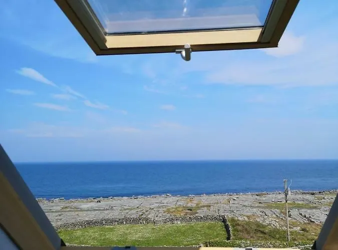 An Creagan Landhuis Inisheer